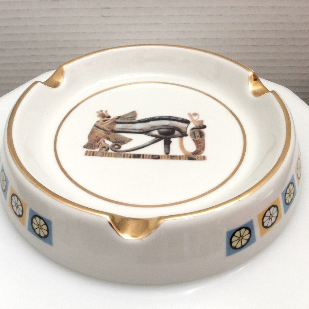 Vintage 🇪🇬 Egyptian fine porcelain ashtray